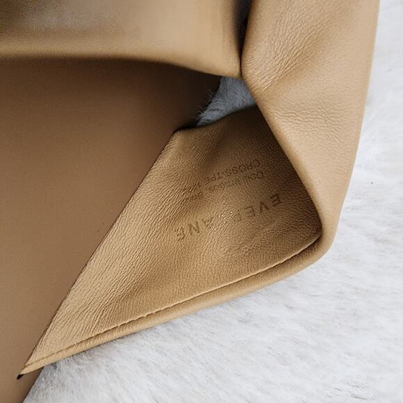 Everlane NWT Day Crossover Leather Sandal Light Taupe Crisscross Flat Women's 8 - Picture 11 of 12